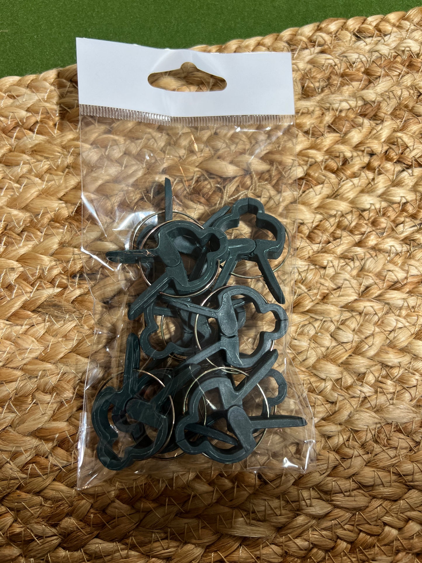 Clips small