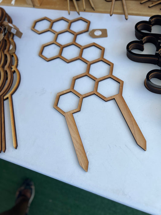 Tall Geo Honeycomb Trellis