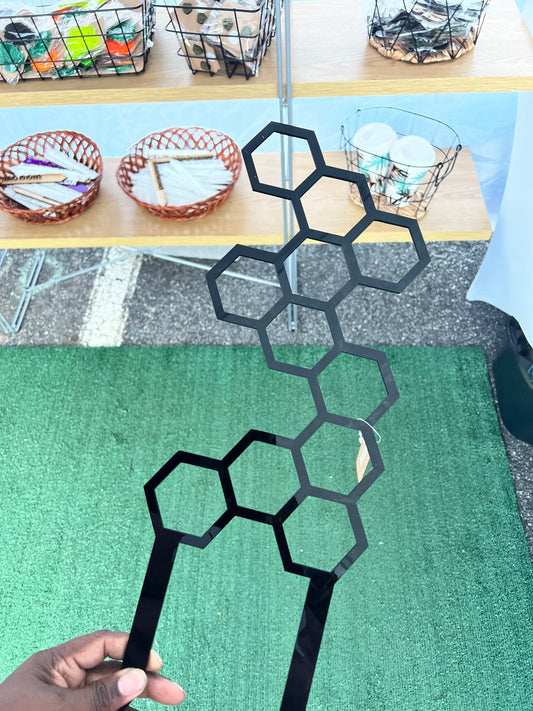 Tall Geo Honeycomb Trellis